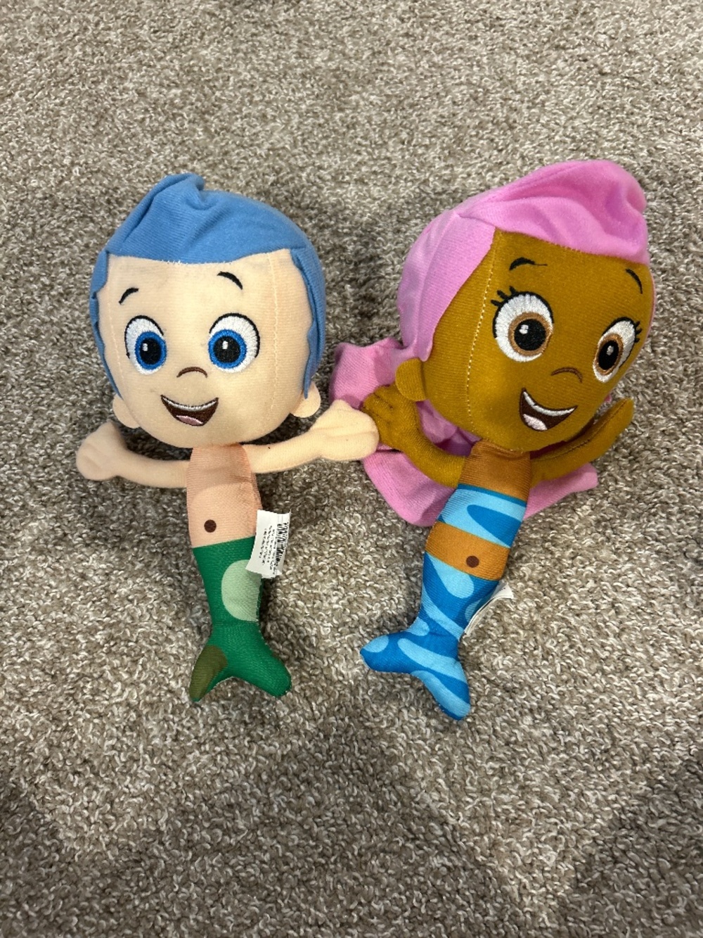 Bubble Guppies Plush Gil and Molly Nickelodeon Lot Of 2 Stuffed Animals Mermaid